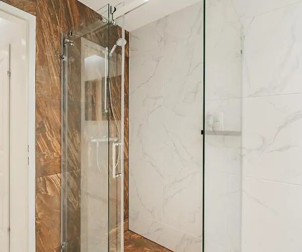Zeus Design Apartmenthaus *